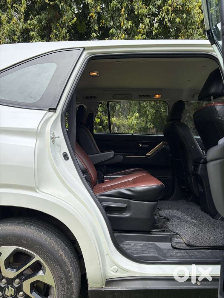 Maruti Suzuki Invicto Zeta Plus 7str, 2023, Petrol