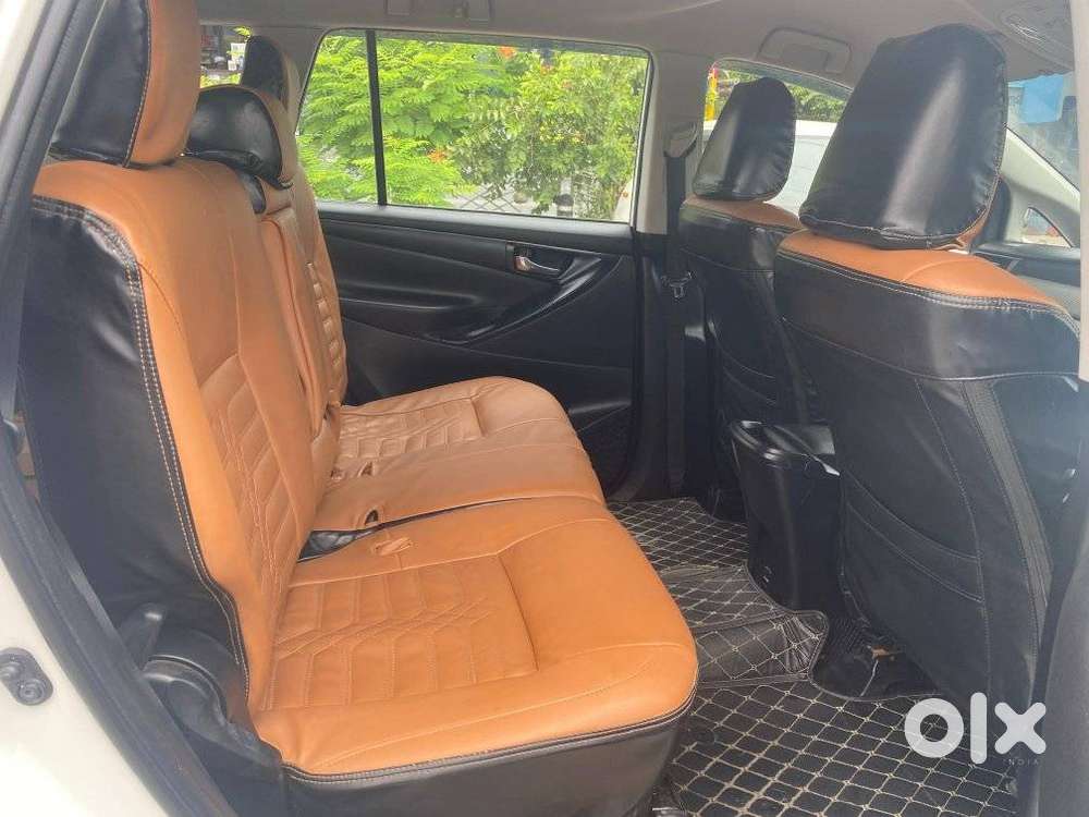 Toyota Innova Crysta 2.4 G Mt, 2022, Diesel