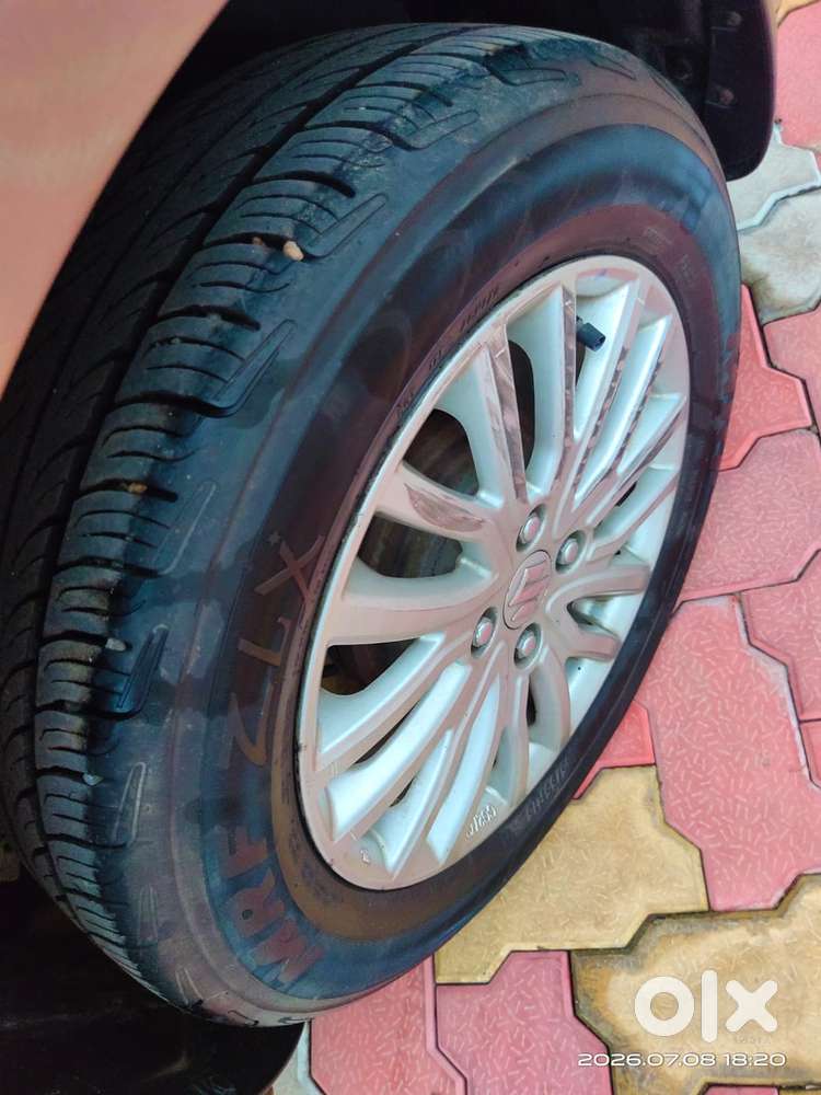 Maruti Suzuki Dzire 1.2 Zxi, 2019, Cng & Hybrids