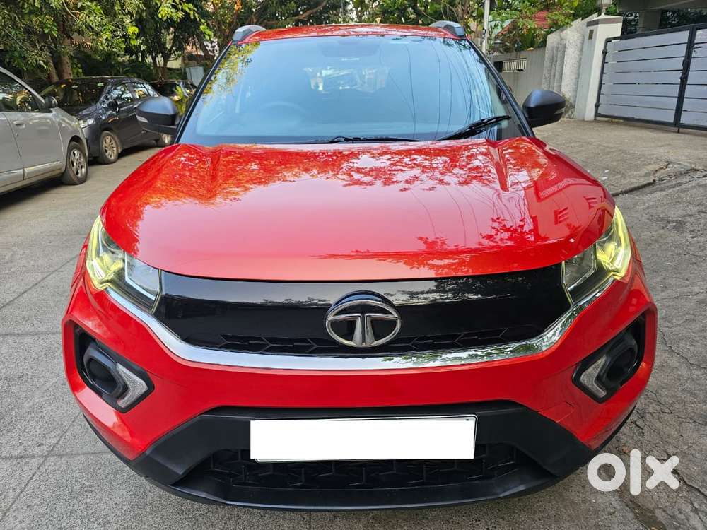 Tata Nexon 1.2 Revotron Xma Amt (s), 2022, Petrol
