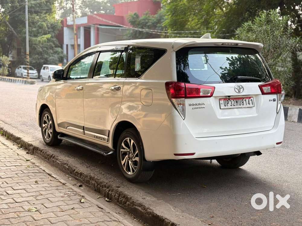 Toyota Innova Crysta 2.4 Gx Mt, 2022, Diesel