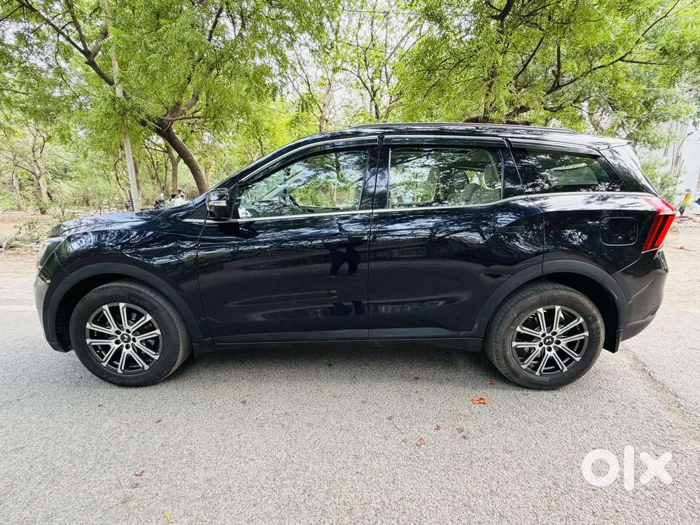 Mahindra Xuv700 2.2 Ax 7 Diesel Mt Luxury Pack Str, 2022, Diesel