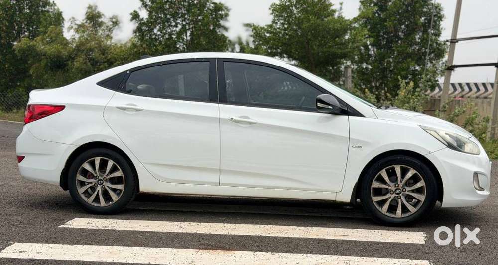 Hyundai Verna Fluidic 1.6 Crdi Sx, 2012, Diesel