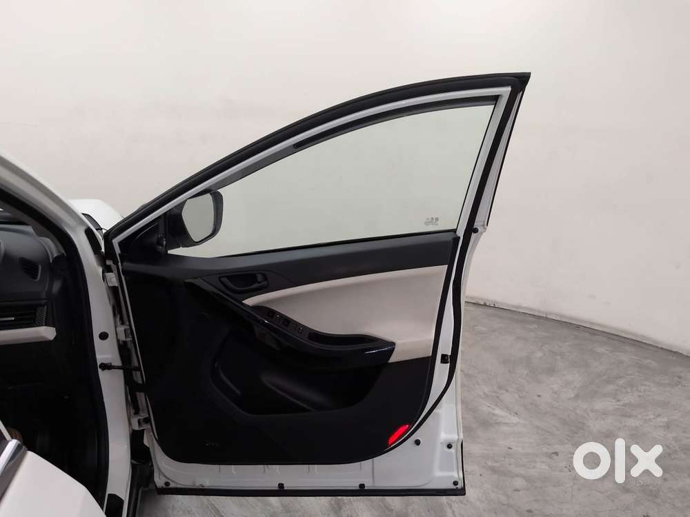 Tata Curvv S 1.2 Revotron Petrol 6mt, 2024, Diesel
