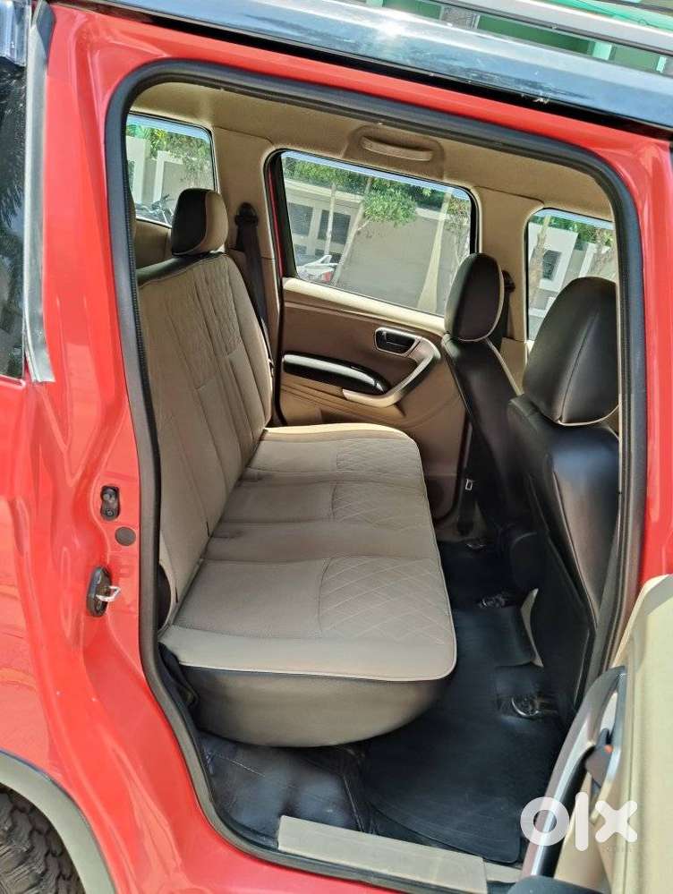 Mahindra Tuv 300 T10, 2019, Diesel
