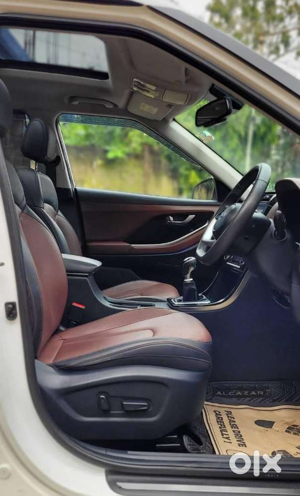 Hyundai Alcazar Platinum 7 Str 1.5 Diesel Adventure, 2022, Diesel