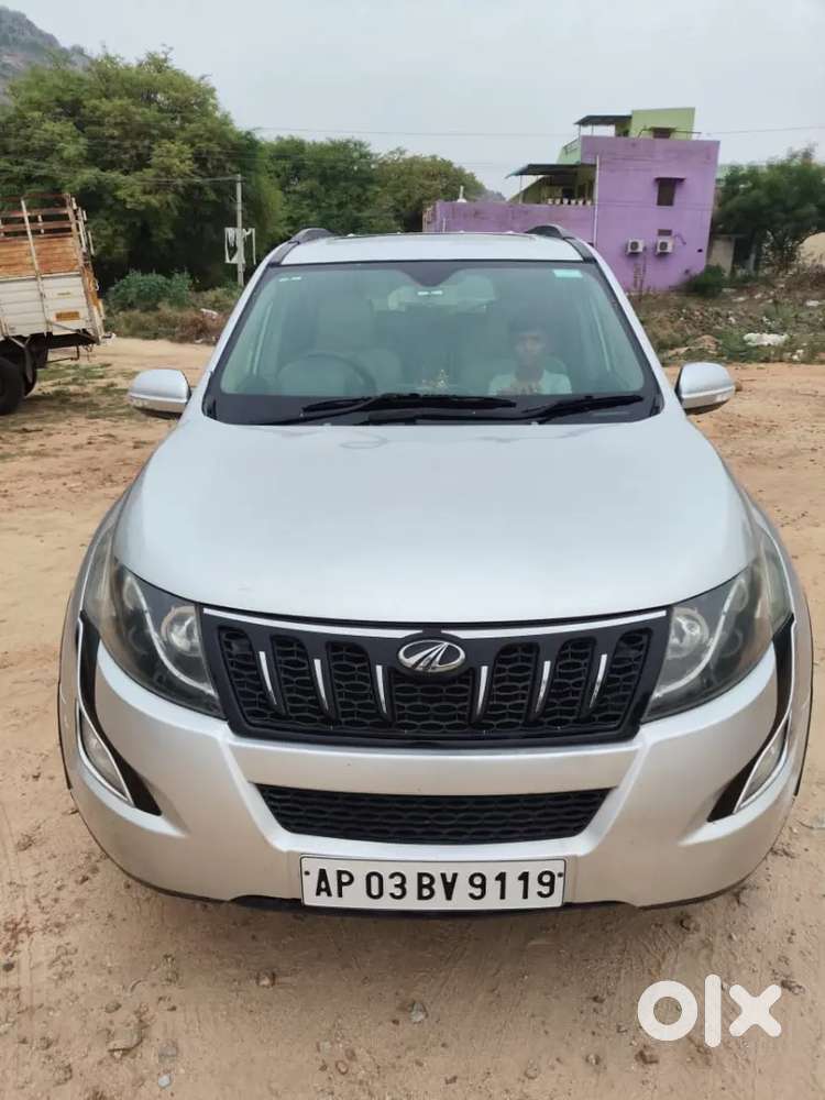 Mahindra Xuv500 2017 W10 Sunroof Diesel