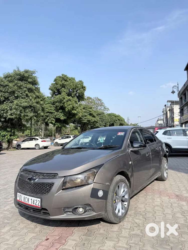 Chevrolet Cruze 2011 Diesel 130000 Km Driven
