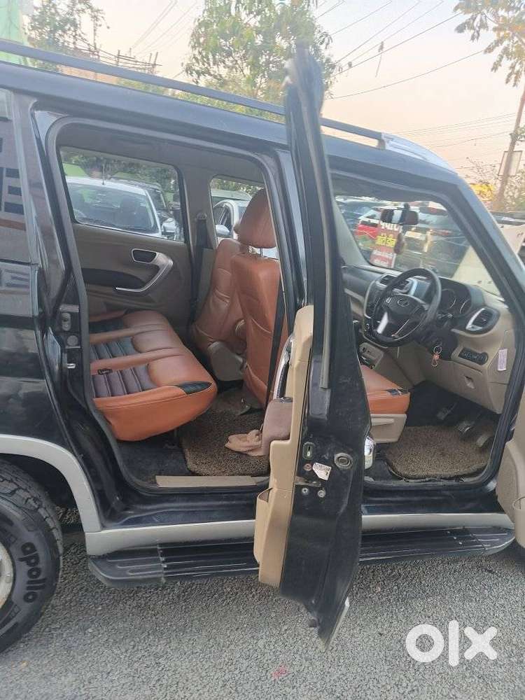 Mahindra Tuv 300 Mhawk100 T8, 2016, Diesel