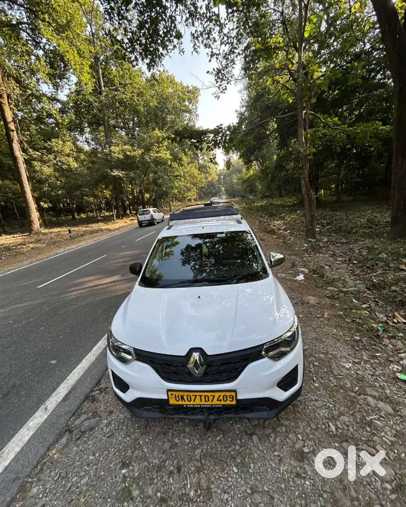 Renault Triber 2024 Petrol Well Maintained