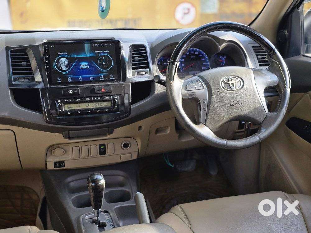 Toyota Fortuner 3.0 4x2 Automatic, 2012, Diesel