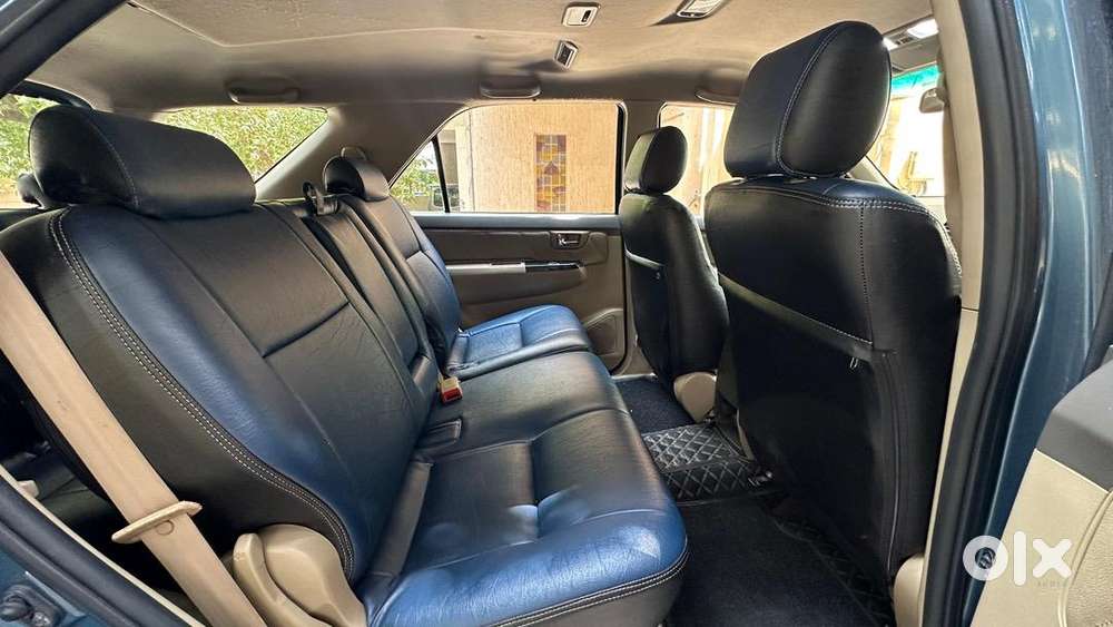 Toyota Fortuner 2012 4x2 At Diesel  Modified