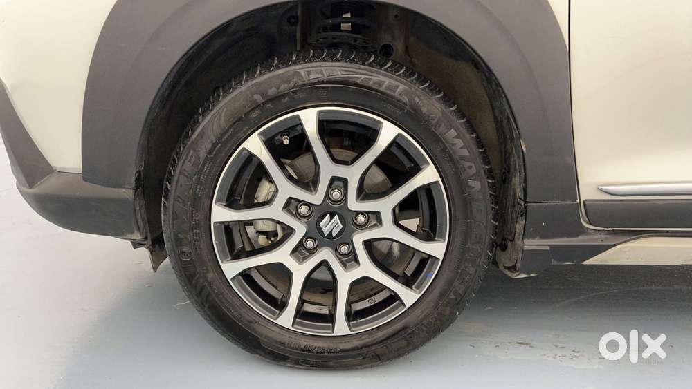 Maruti Suzuki Xl6 1.5 Zeta At, 2023, Petrol