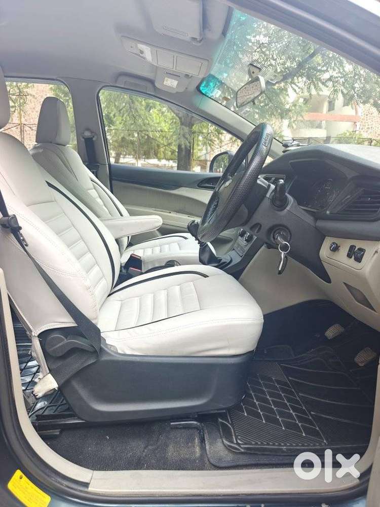 Mahindra Marazzo M2, 2019, Diesel