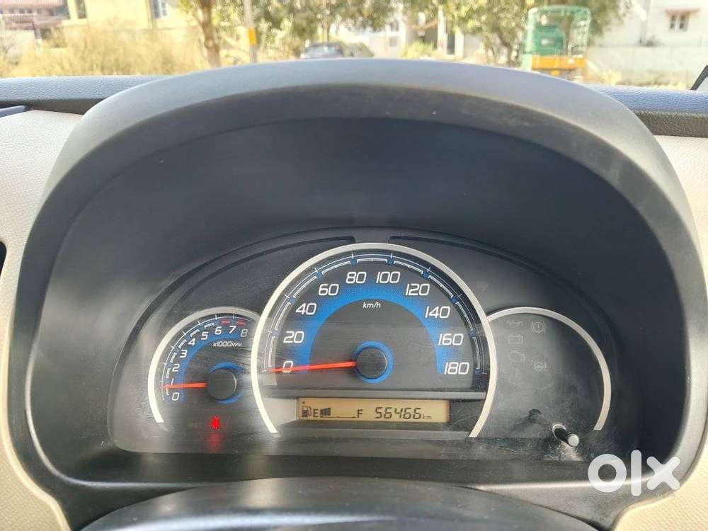 Maruti Suzuki Wagon R Vxi Mt 1.0l, 2017, Petrol