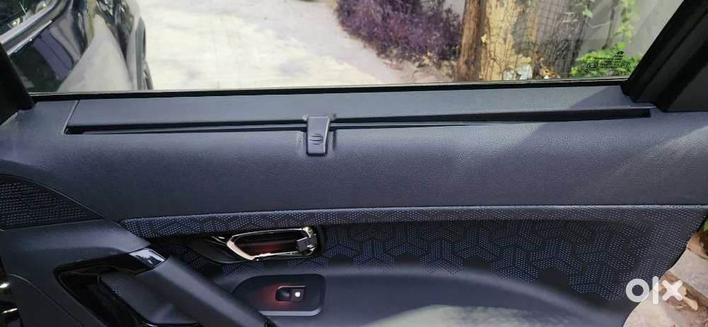 Tata Safari Accomplished Plus Dark Edition At, 2023, Diesel