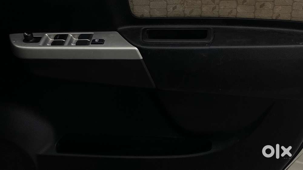 Maruti Suzuki Wagon R 1.0 Vxi, 2014, Petrol
