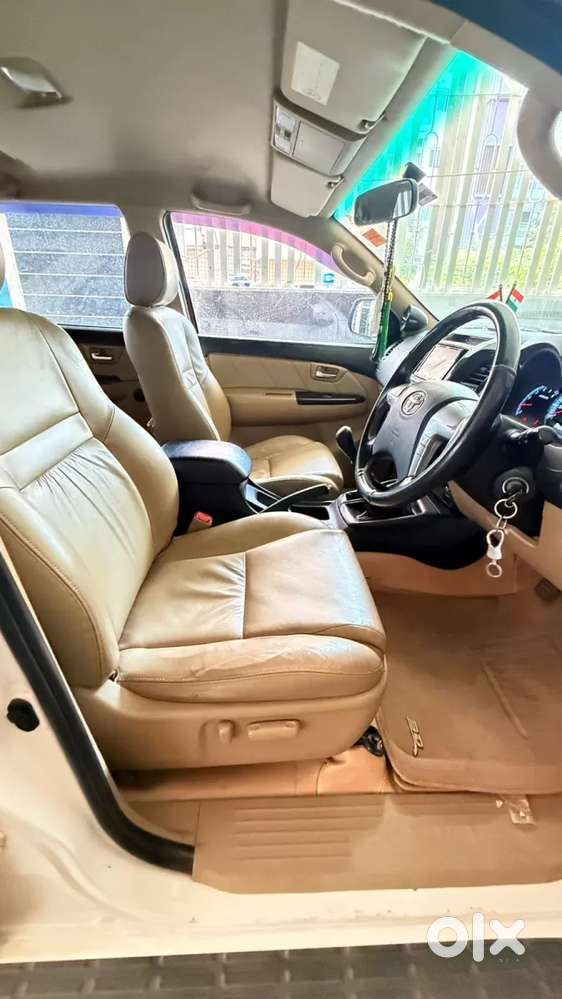 Toyota Innova Crysta [2020-ongoing] 2.4 Gx 7 Str, 2017, Diesel