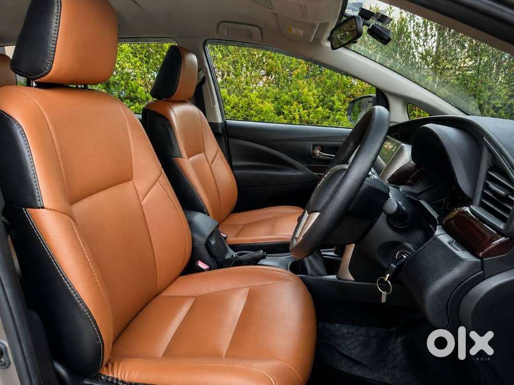 Toyota Innova Crysta 2.4 G Mt, 2024, Diesel