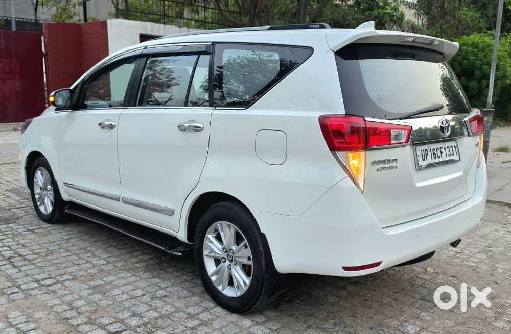 Toyota Innova Crysta [2020-ongoing] 2.4 Zx At 7 Str, 2019, Petrol