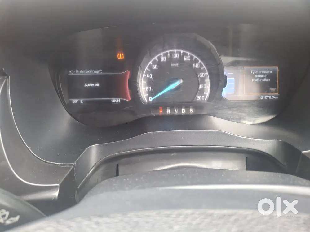 Ford Endeavour Titanium Plus 2016