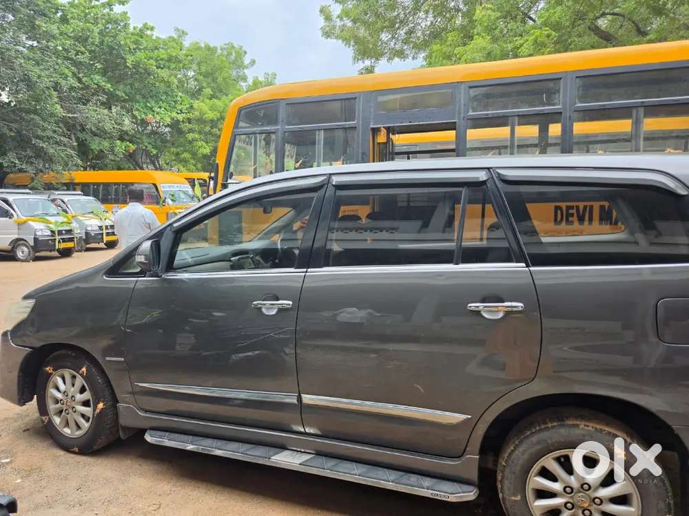 Toyota Innova Vx 2012