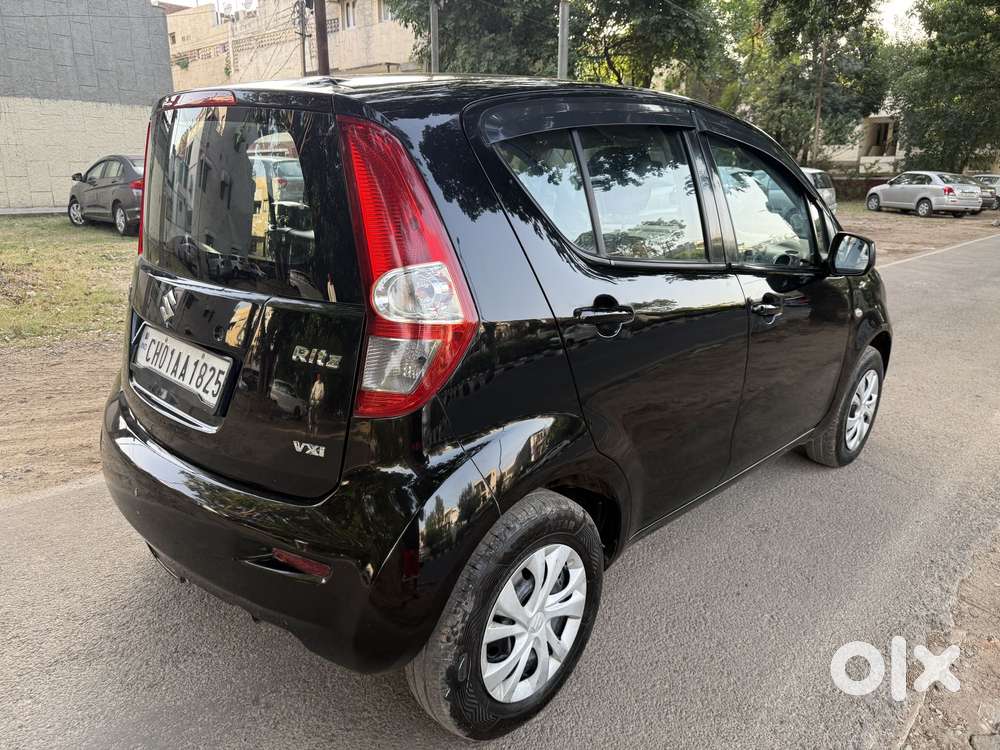 Maruti Suzuki Ritz Vxi, 2009, Petrol