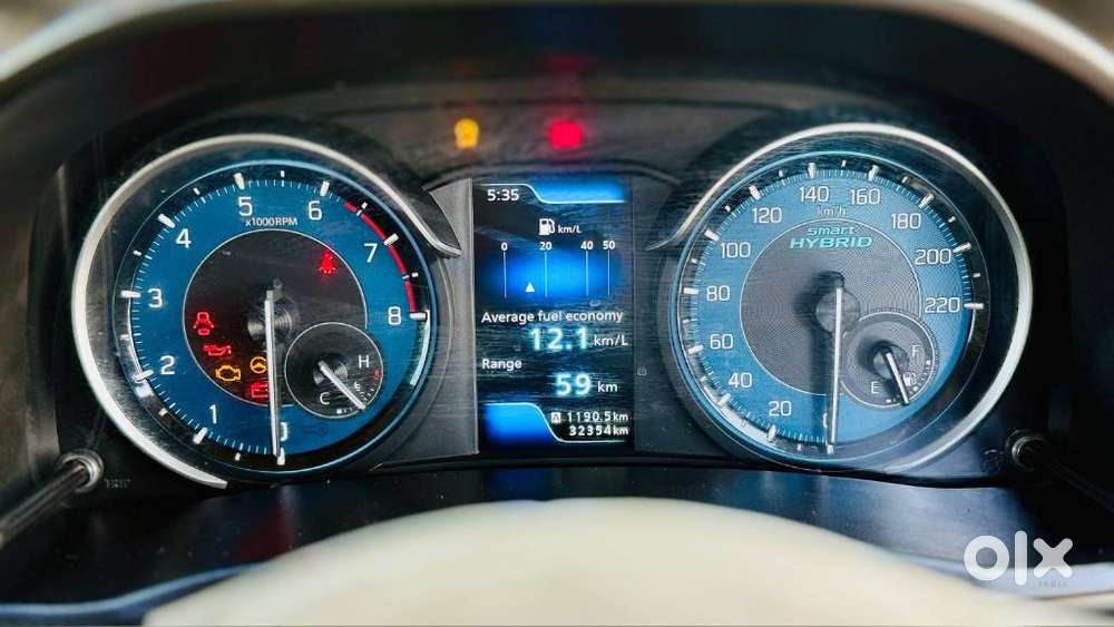 Maruti Suzuki Ertiga 1.5 Vxi, 2021, Petrol