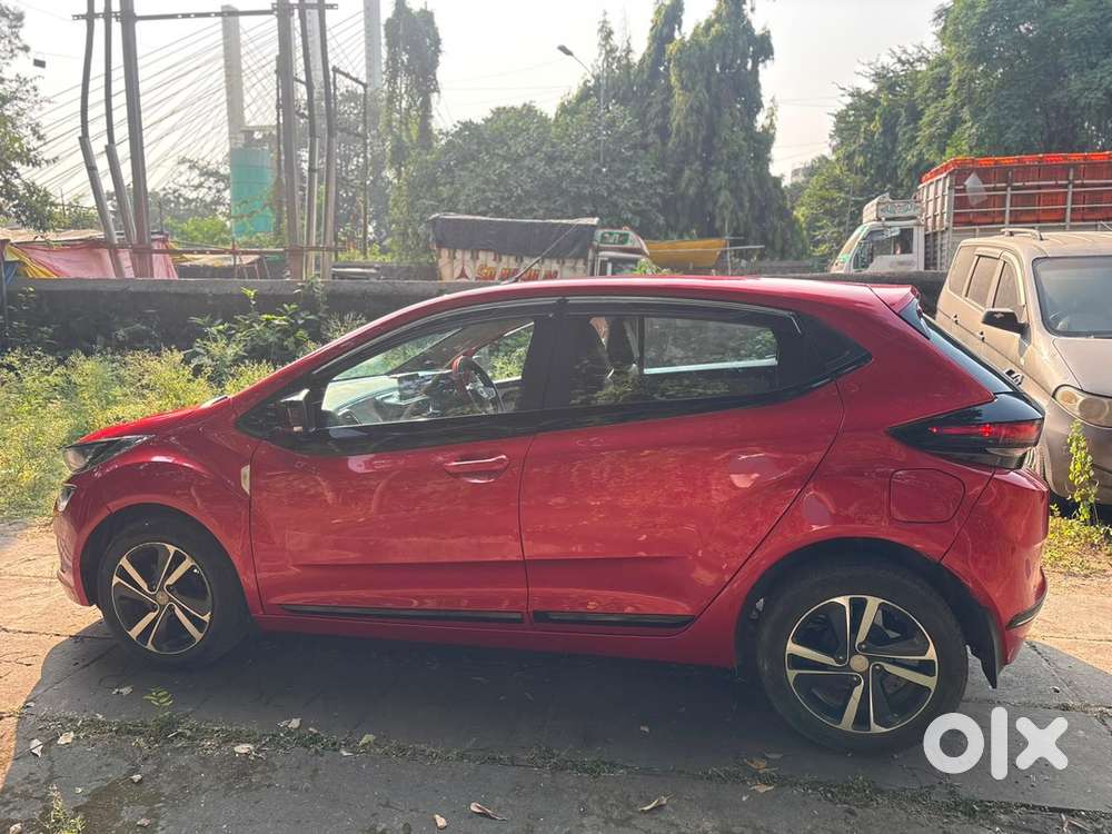 Tata Altroz Petrol 2021