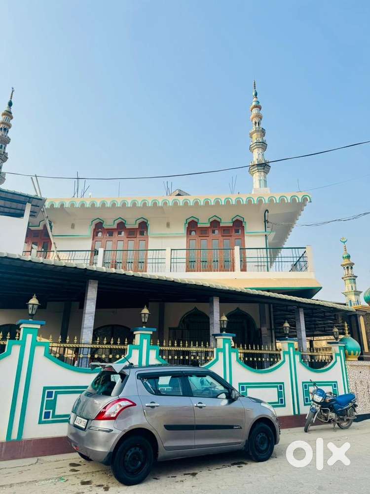 Swift 2015 Vxi 4rd Owner But Car Is Very Good Condition Seal Engine