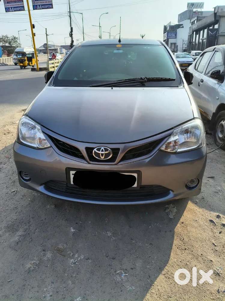 Toyota Etios Liva 2015 Diesel 54000 Km Driven, Company Service Record