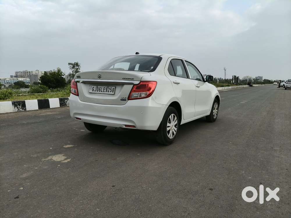 Maruti Suzuki Dzire 1.2 Vxi Amt, 2018, Petrol