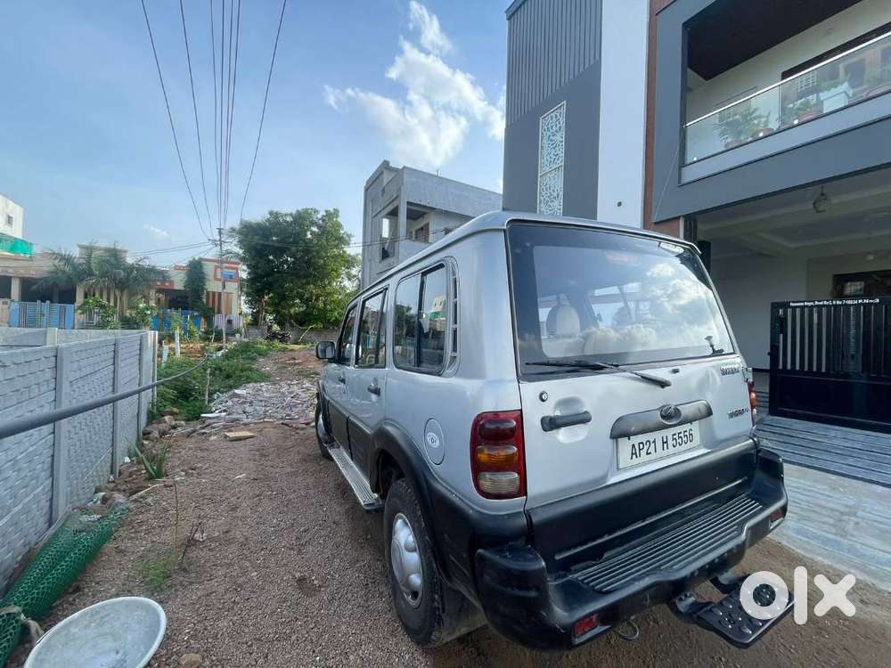 Scorpio 9 Seaters 2.6 Turbo 2003