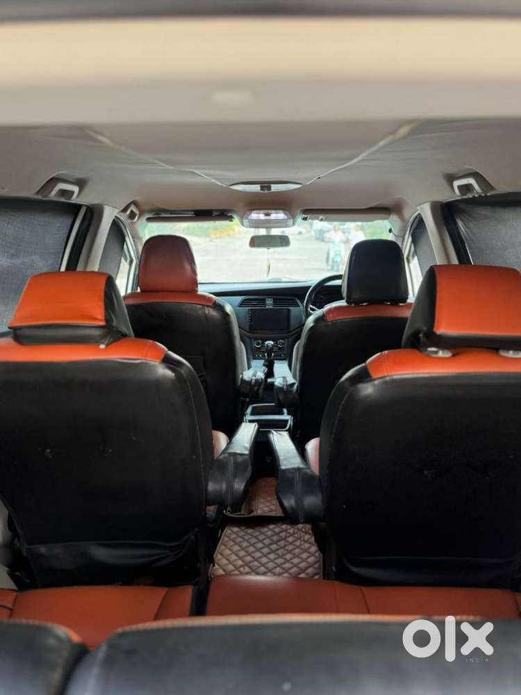 Mahindra Marazzo M6, 2021, Diesel