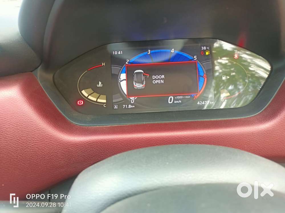 Nissan Magnite 1.0 Xv Premium Turbo (o) Dual Tone, 2023, Petrol