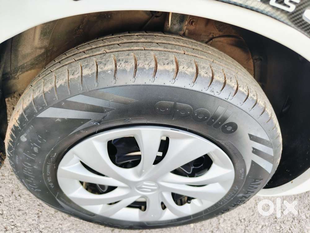 Maruti Suzuki Swift Vxi + Manual, 2023, Petrol
