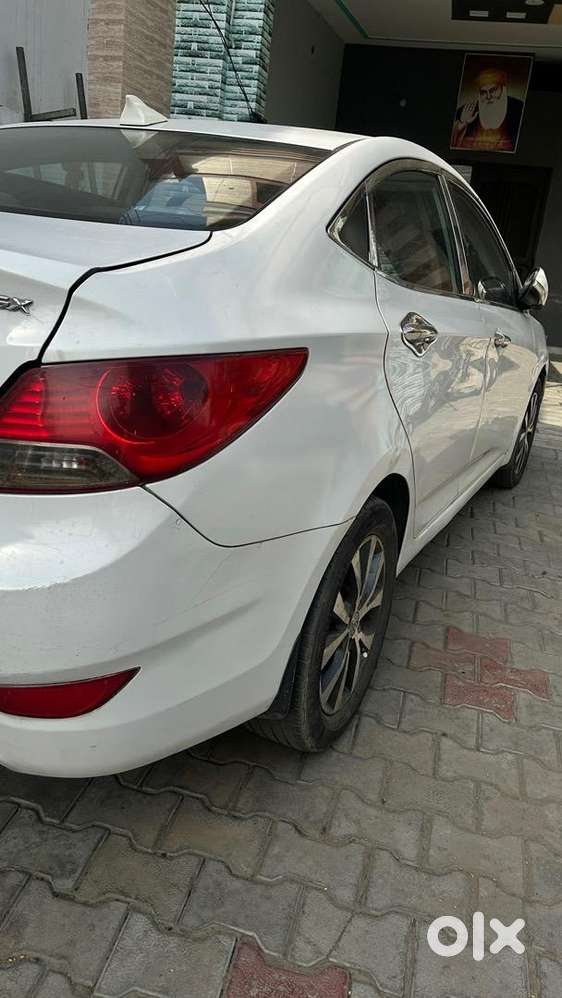 2013 Hyundai Diesel Manual 130000 Km Driven