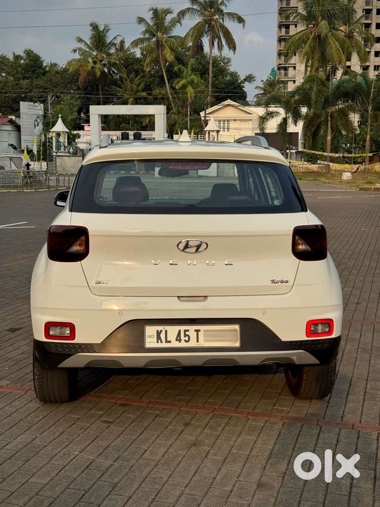 Hyundai Venue Sx Plus Turbo Dct, 2020, Petrol