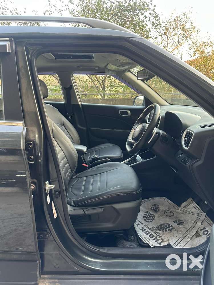 Hyundai Venue Sx+ At, 2021, Petrol