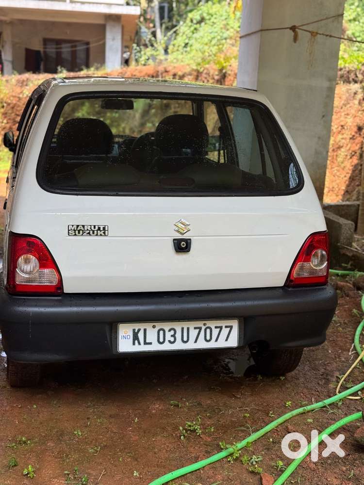 Maruti Suzuki 800 2011