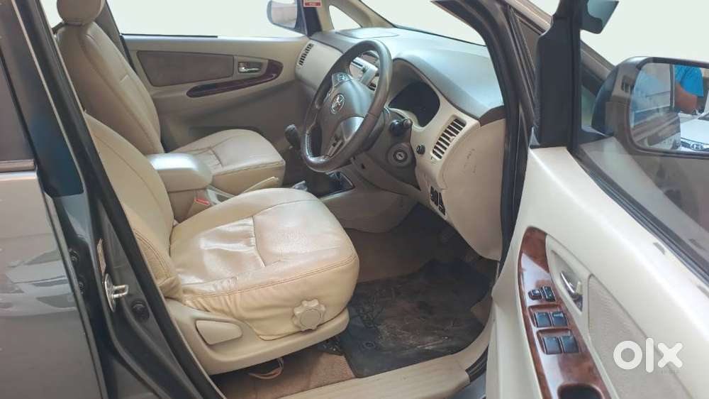 Toyota Innova 2.5 Vx 8 Str, 2013, Diesel