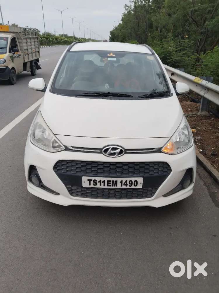 Hyundai Grand I10 2017 Petrol 60000 Km Driven