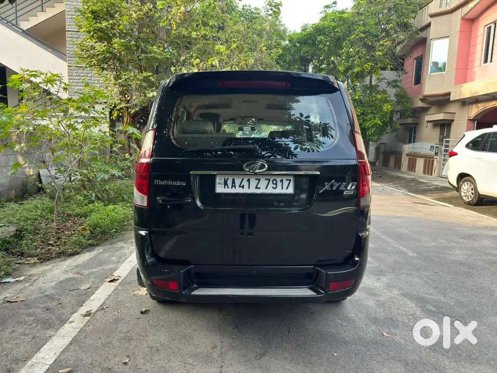 Mahindra Xylo H9 Topend With Airbag, 2.2 Mhawk