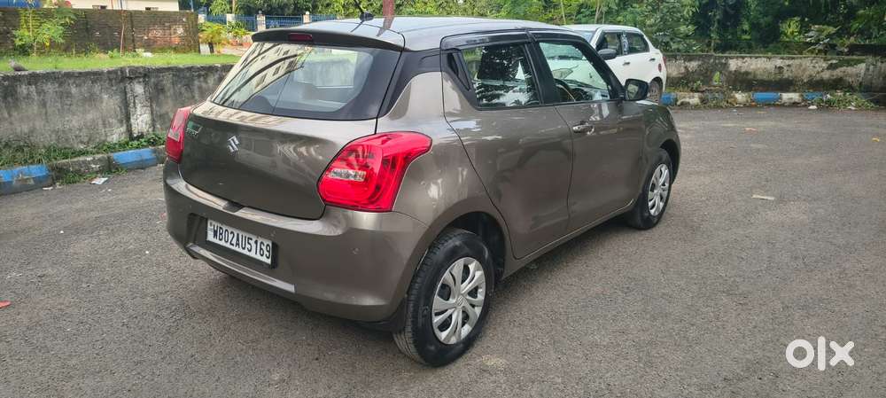 Maruti Suzuki Swift 1.2 Vxi Glory Edition, 2023, Petrol