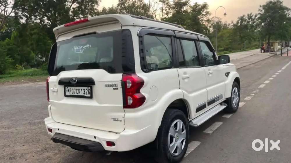 Mahindra Scorpio S5 2021 Diesel Manual