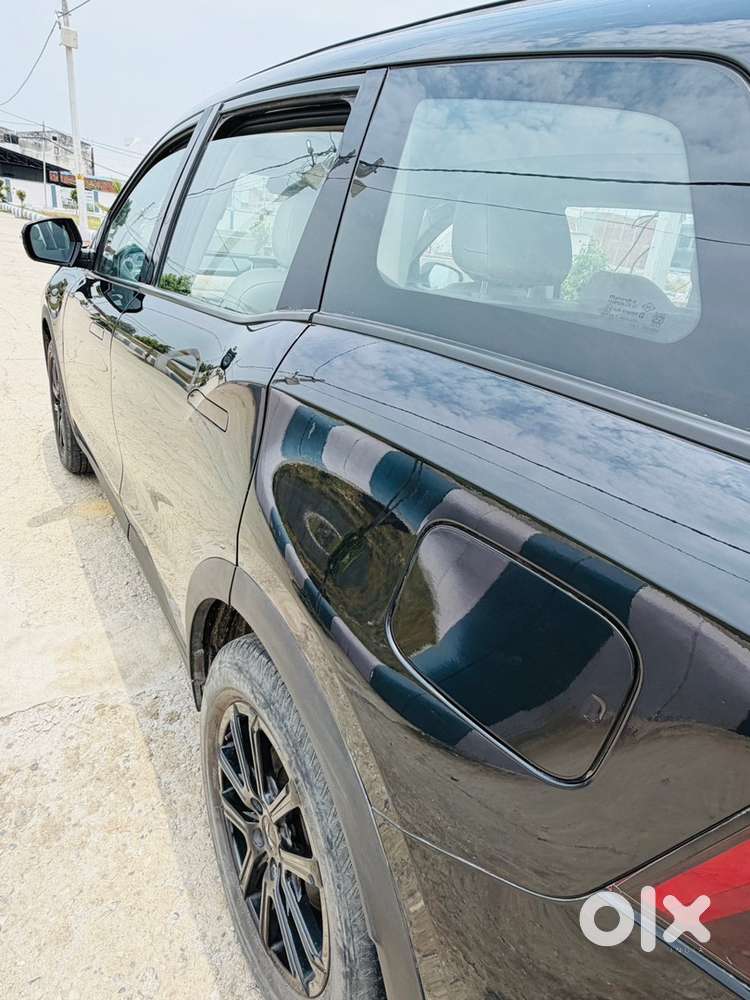 Mahindra Xuv700 Diesel 2024