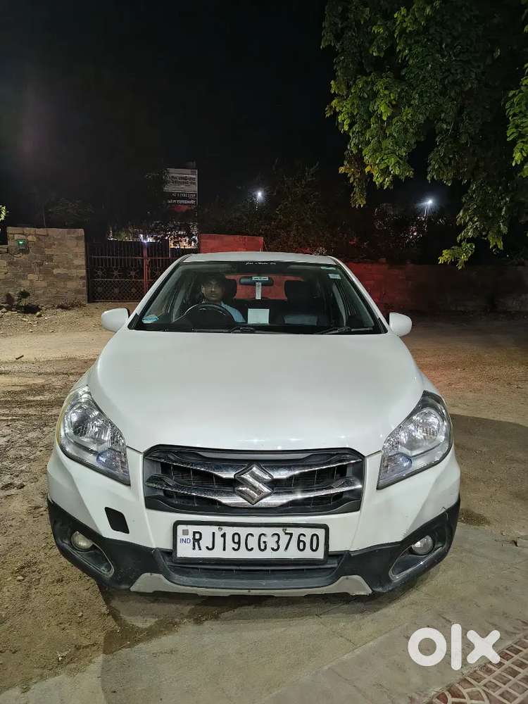 Maruti Suzuki S-cross 2016 Diesel Well Maintained