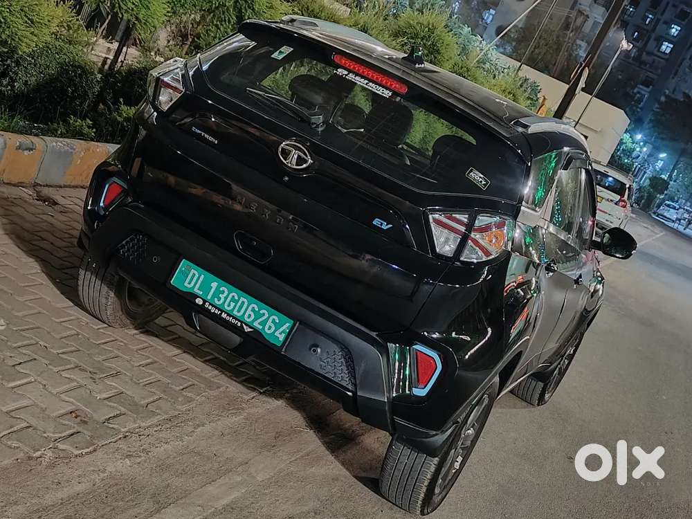 Tata Nexon Ev Xz+ Lux Dark Edition  2023  Top Model