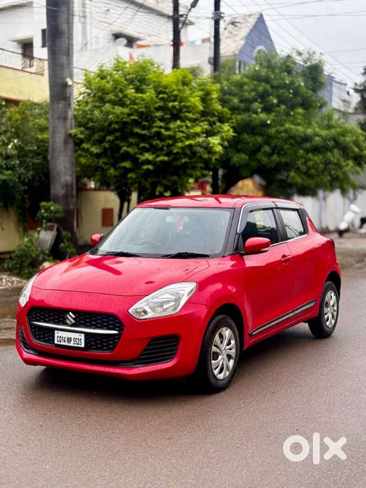 Maruti Suzuki Swift Vxi + Manual, 2021, Petrol