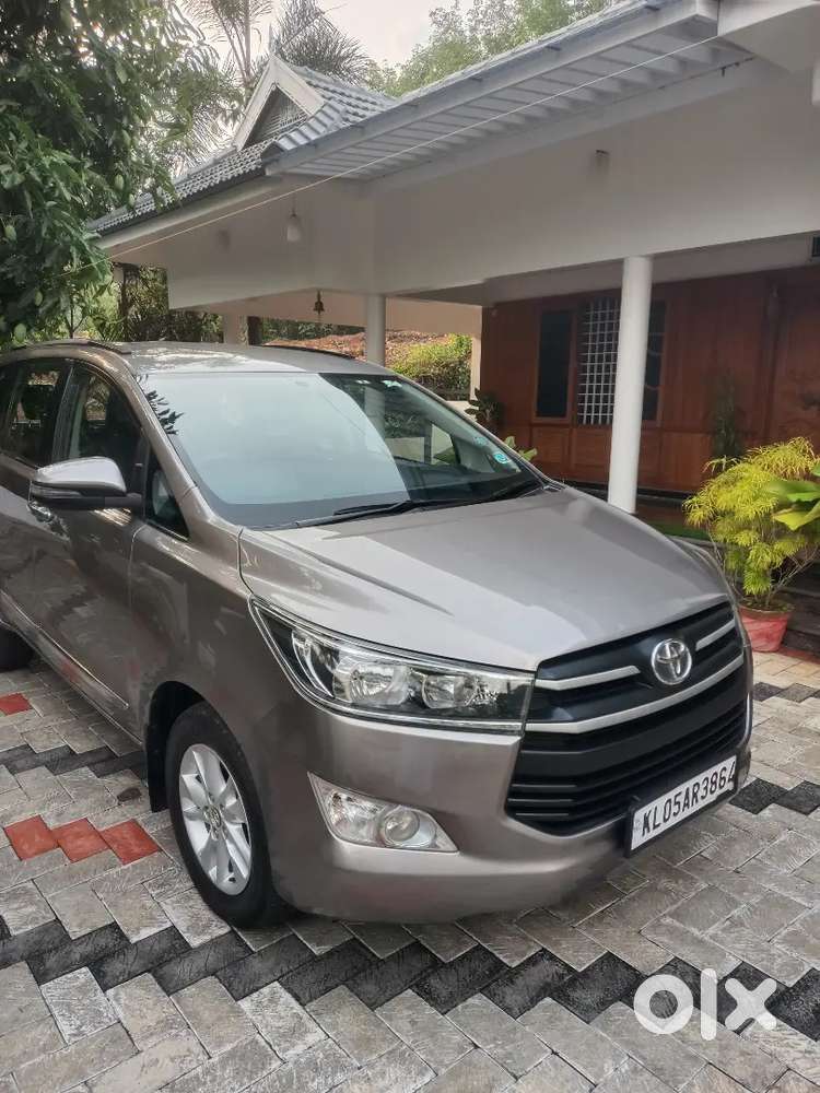 Toyota Innova Crysta Original Kerala 2018 Diesel 123000 Km